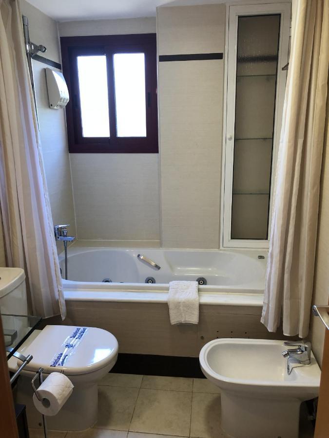 La Cala Azul 2 Bedroom Apartment With Big Sunny Terrace & Walking Distance To All The Amenities - Costa Del Sol 卡拉德米哈斯 外观 照片